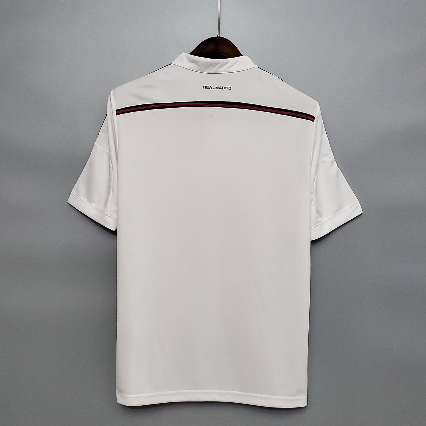 Camisa Retrô Real Madrid 2014/15 I