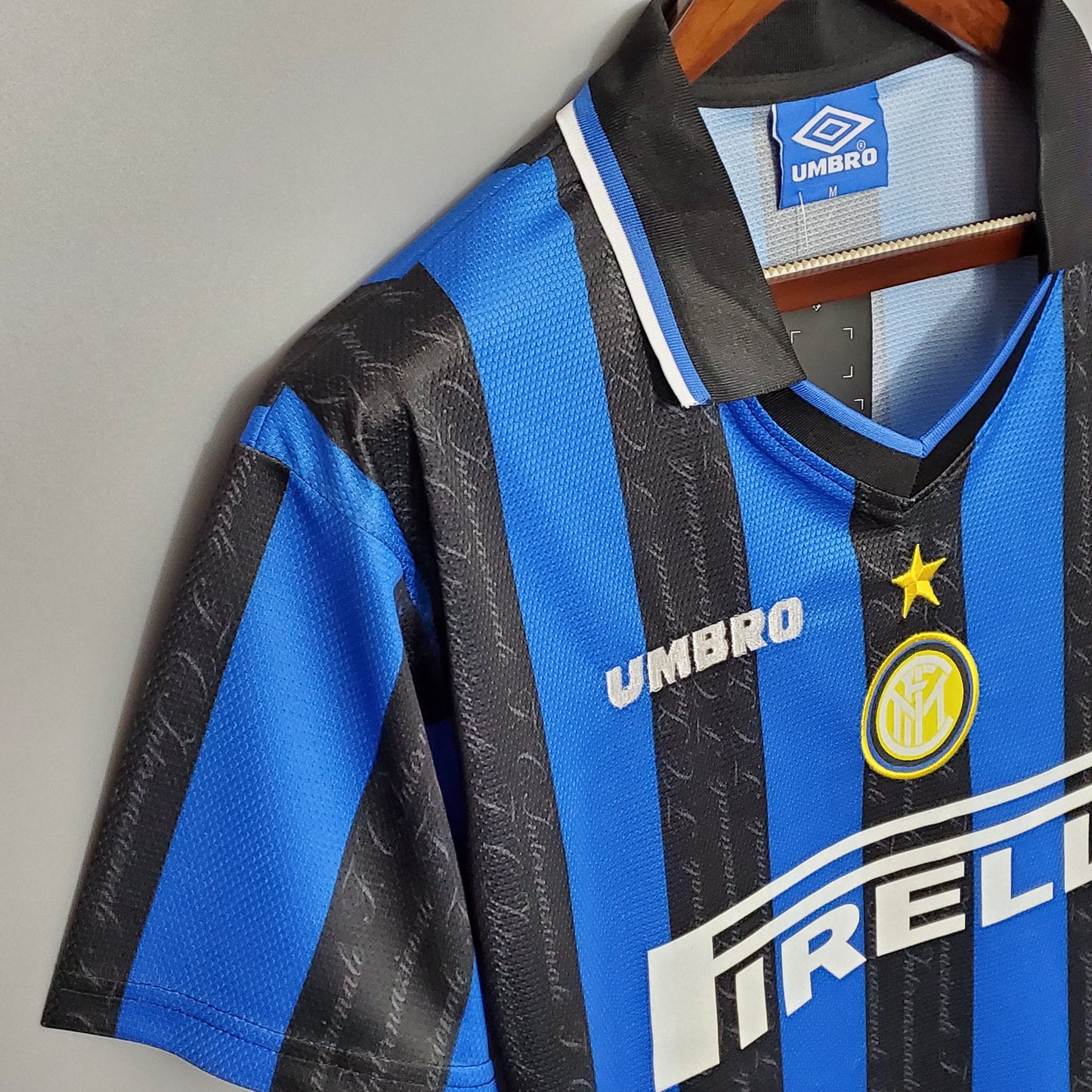 Camisa Retrô Inter de Milão 1997/98 I