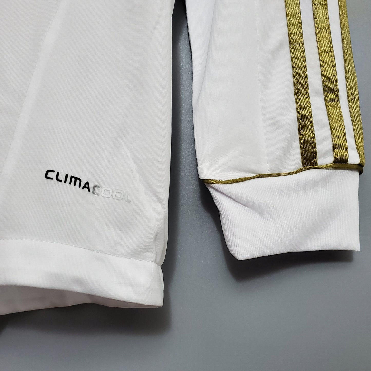 Camisa Retrô Real Madrid 2011/12 I Manga Longa