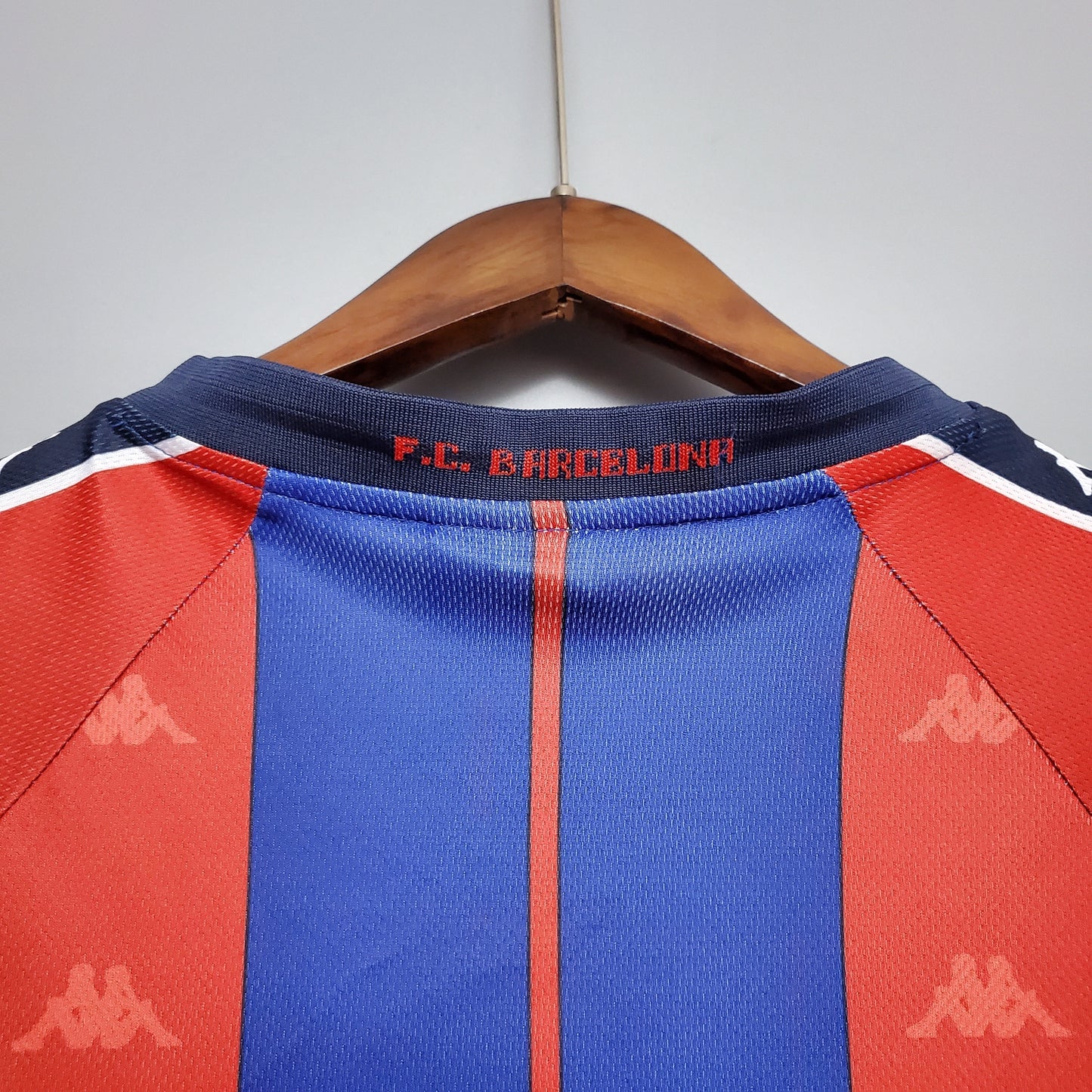 Camisa Retrô Barcelona 1997/98 I