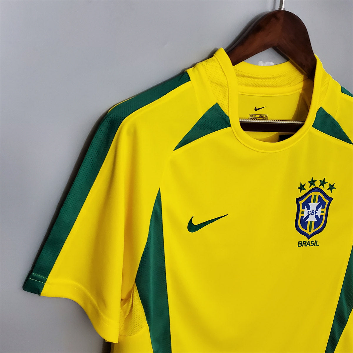 Camisa Retrô Seleção Brasil 2002/03 I