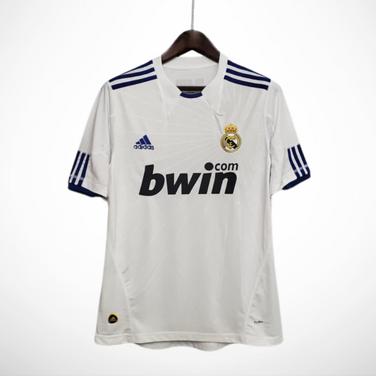 Camisa Retrô Real Madrid 2010/11 I