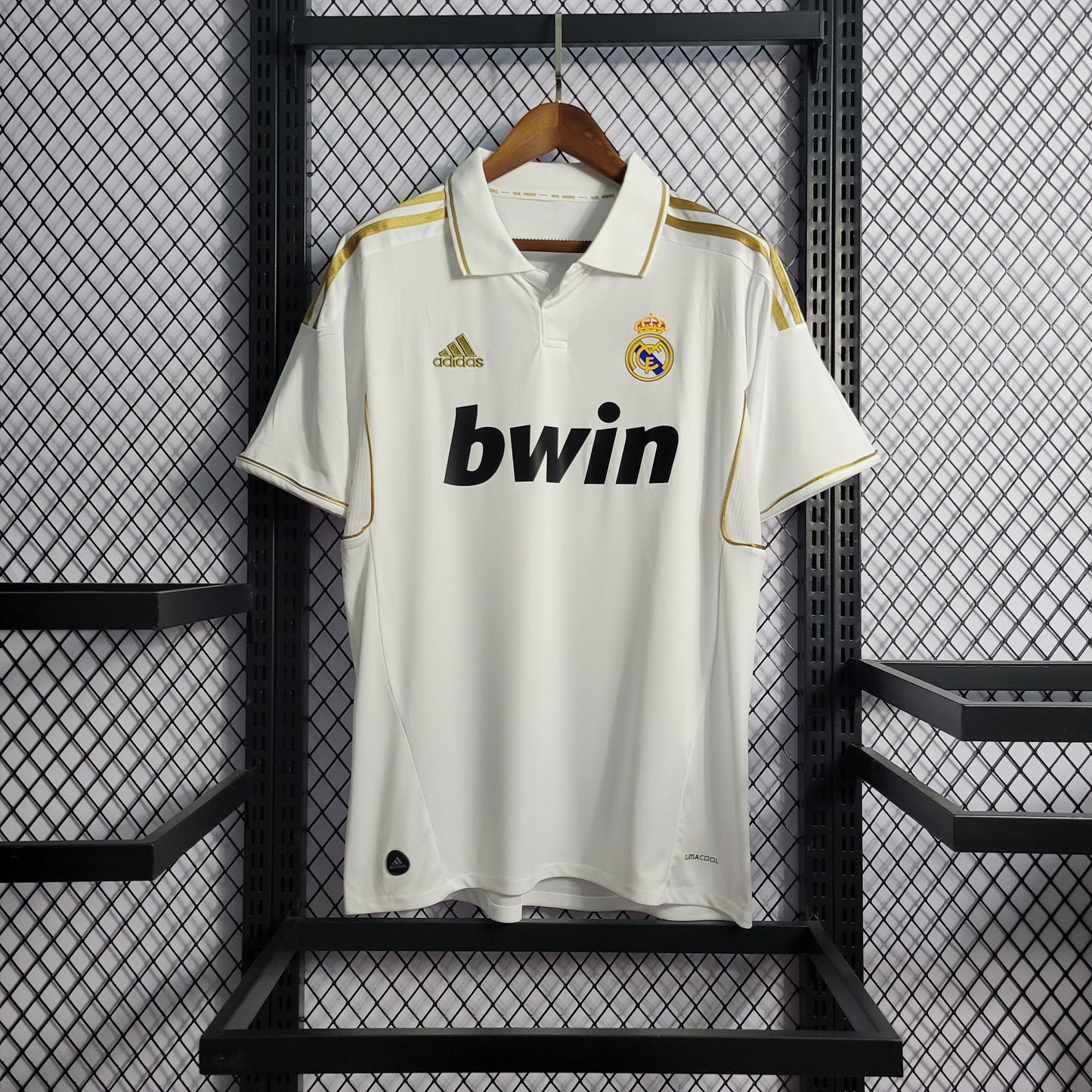 Camisa Retrô Real Madrid 2011/12 I