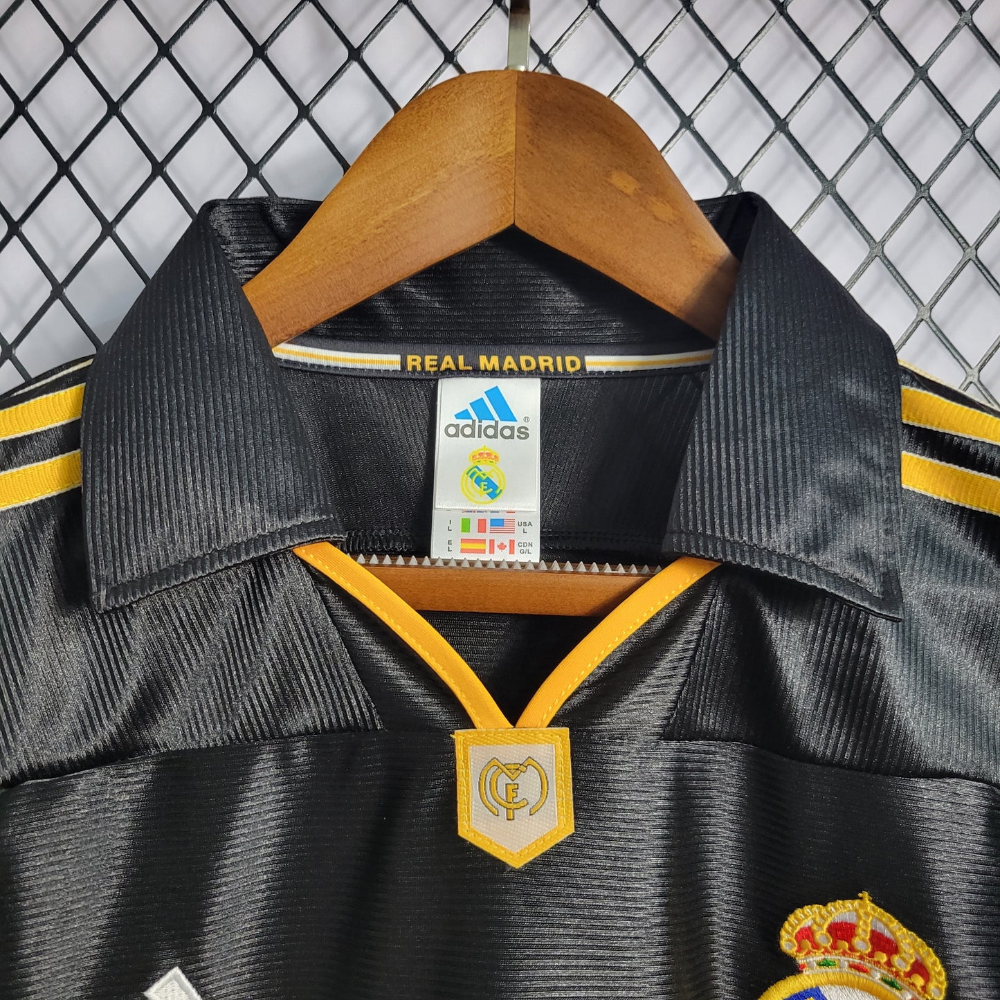 Camisa Retrô Real Madrid 1999/00 II