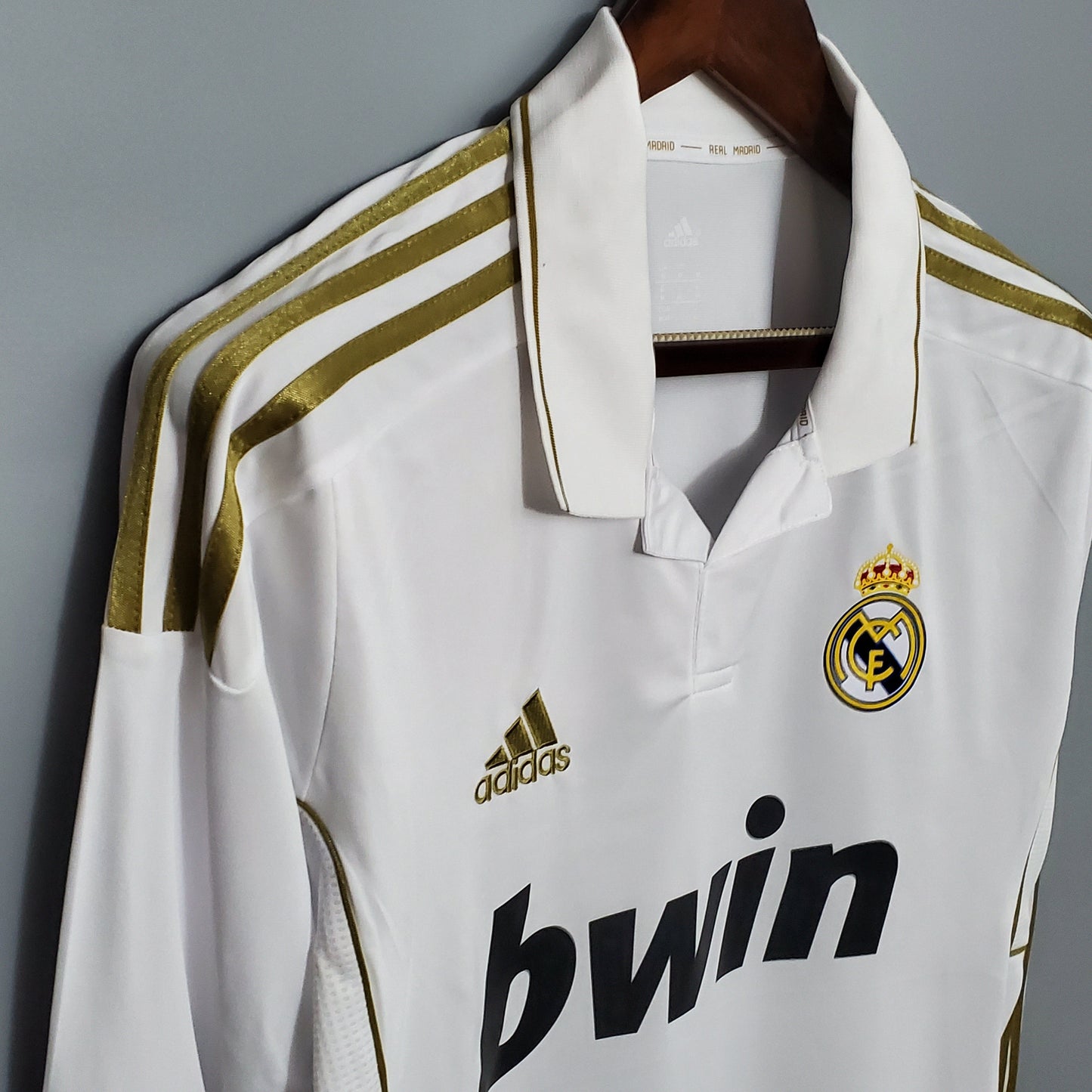 Camisa Retrô Real Madrid 2011/12 I Manga Longa