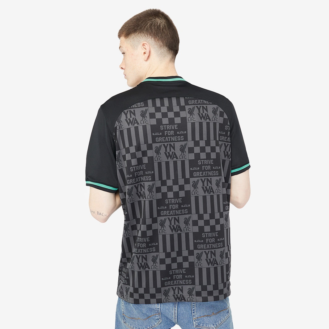 Camisa Nike LeBron James Liverpool FC 2024/25 I Torcedor