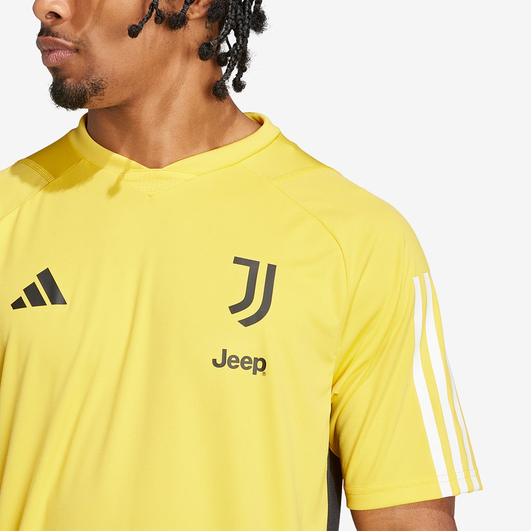 Camisa de Treino Adidas Juventus FC 2023/24