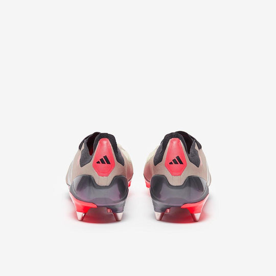 Chuteira Adidas Predator Elite Campo Trava Mista