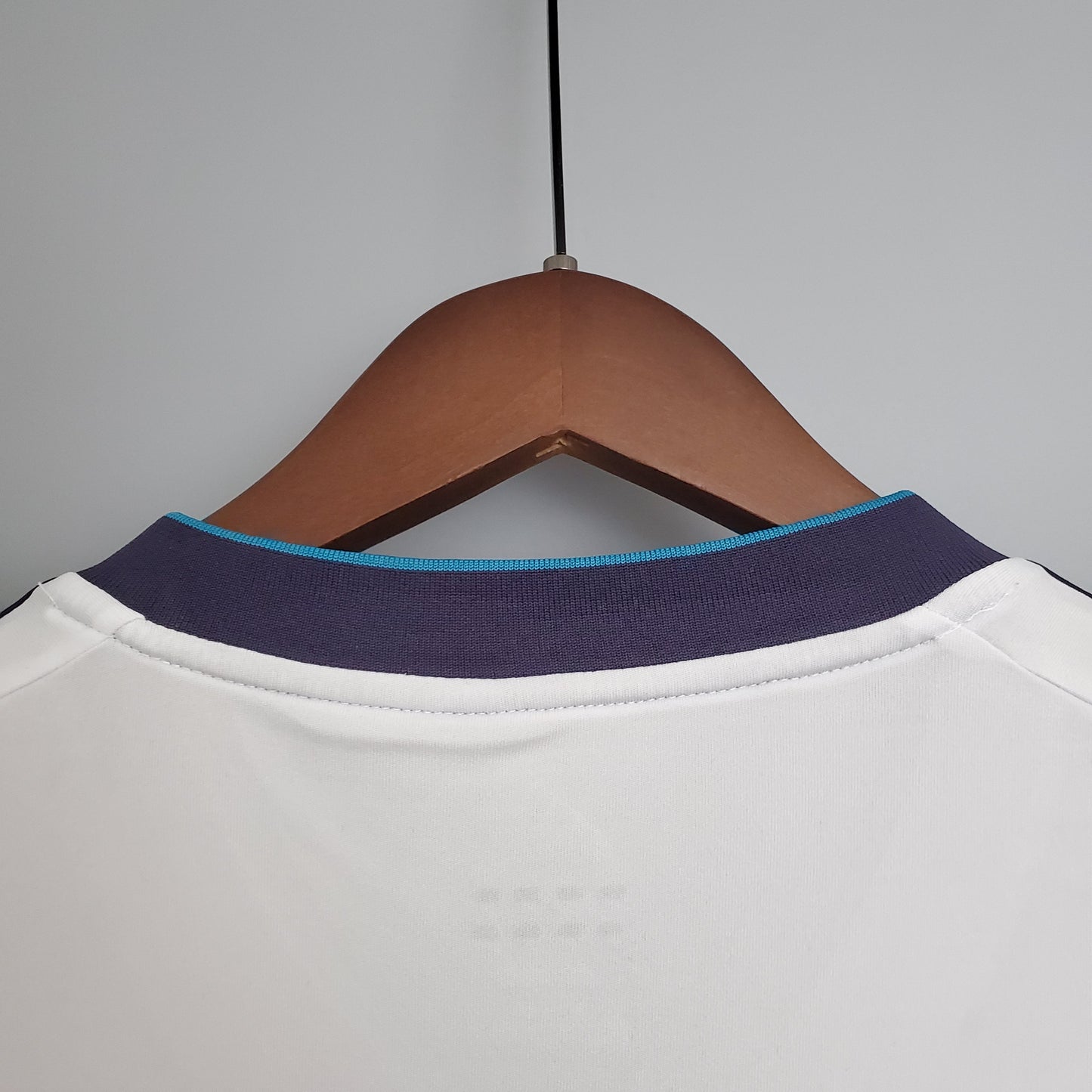 Camisa Retrô Real Madrid 2012/13 I