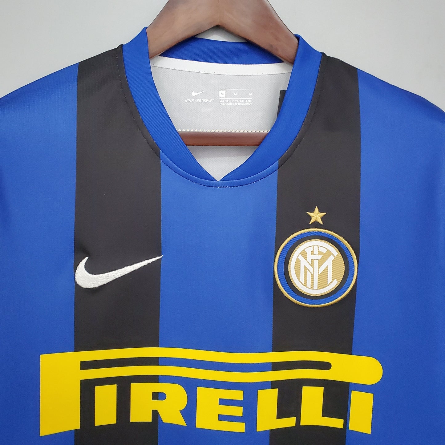 Camisa Retrô Inter de Milão 2008/09 I