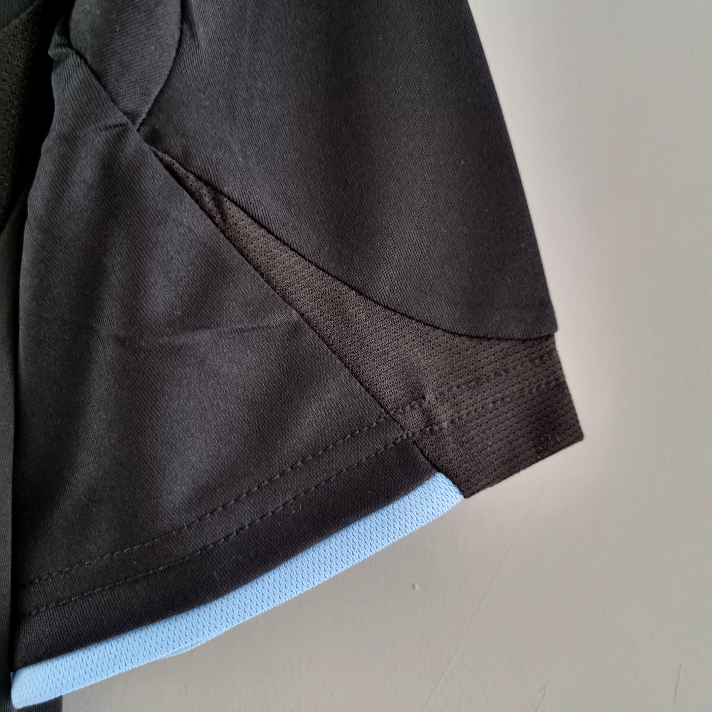 Camisa Retrô Real Madrid 2009/10 II